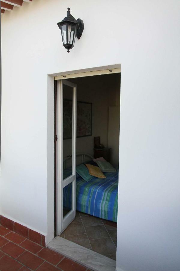 Los Flamingos Bed and Breakfast La Maddalena  Buitenkant foto